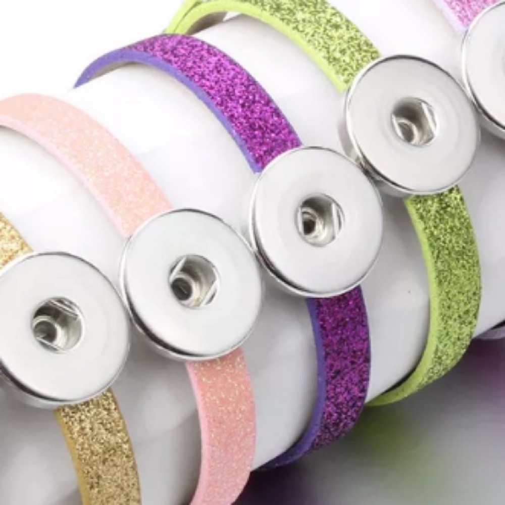 Purple Snap Jewelry bracelet